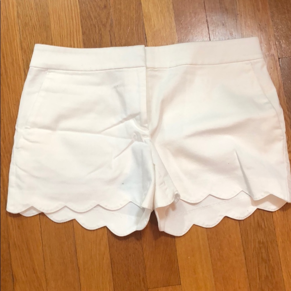 Scalloped white shorts from LOFT